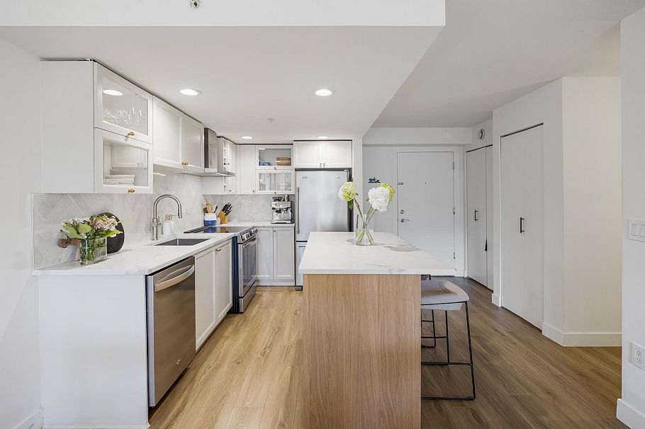 504 2137 W 10th Avenue Vancouver, BC - 6