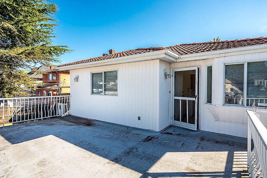 6465 St. Catherines Street Vancouver, BC - 19