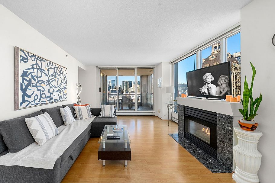 1702 183 Keefer Place Vancouver, BC - 6