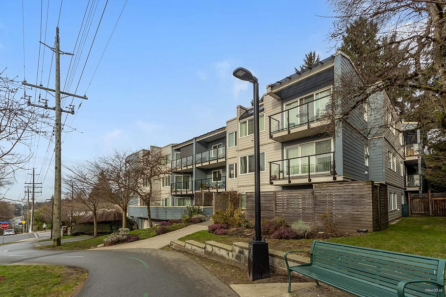 208 156 W 21st Street North Vancouver, BC - 2