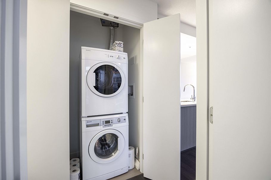 1108 5470 Ormidale Street Vancouver, BC - 11