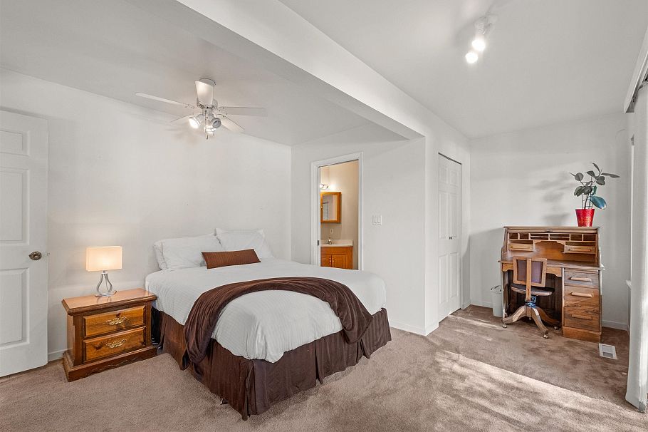 682 Seymour Boulevard North Vancouver, BC - 31