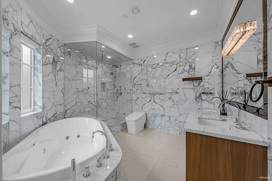 6011 Adera Street Vancouver, BC - 20