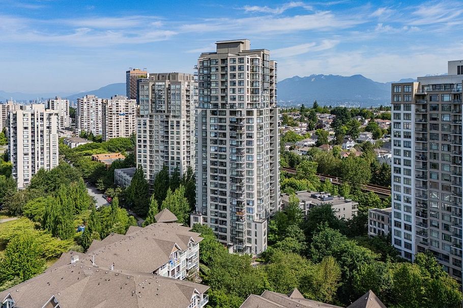 2005 5380 Oben Street Vancouver, BC - 1