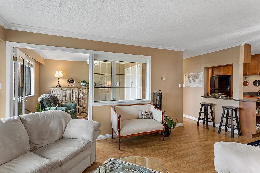 201 308 W 2nd Street North Vancouver, BC - 5