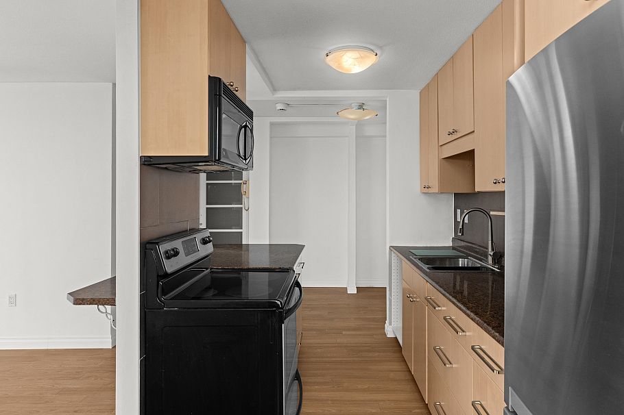 1701 1251 Cardero Street Vancouver, BC - 9