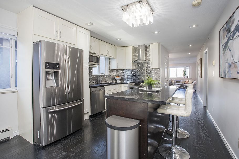 1278 E 13th Avenue Vancouver, BC - 9