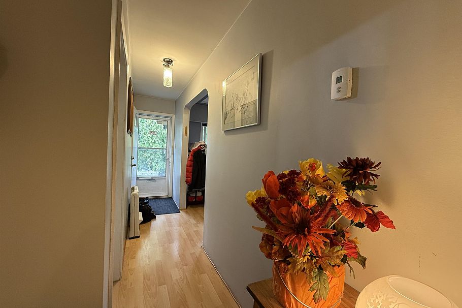 5828 Kerr Street Vancouver, BC - 10