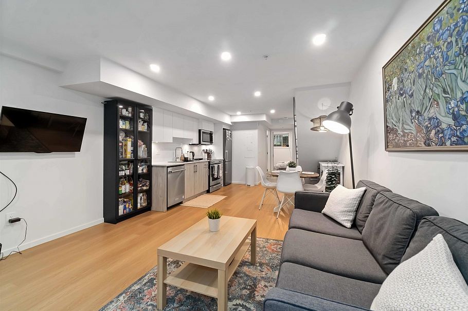 3623 Rae Avenue Vancouver, BC - 1