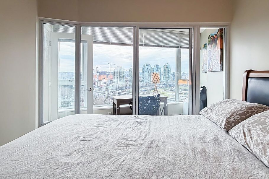 1909 688 Abbott Street Vancouver, BC - 14