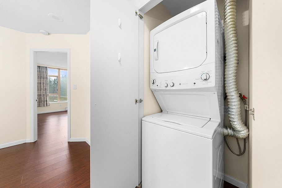 1106 1327 E Keith Road North Vancouver, BC - 24