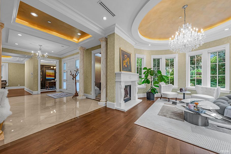 6011 Adera Street Vancouver, BC - 4