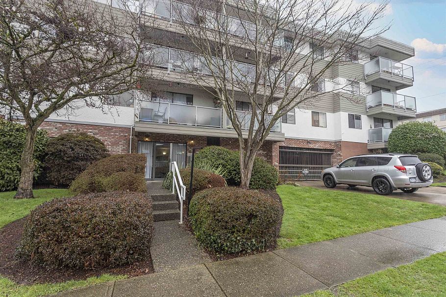 201 308 W 2nd Street North Vancouver, BC - 22