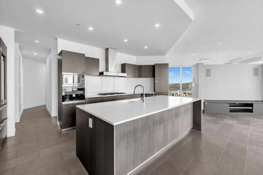 4401 1128 W Georgia Street Vancouver, BC - 6