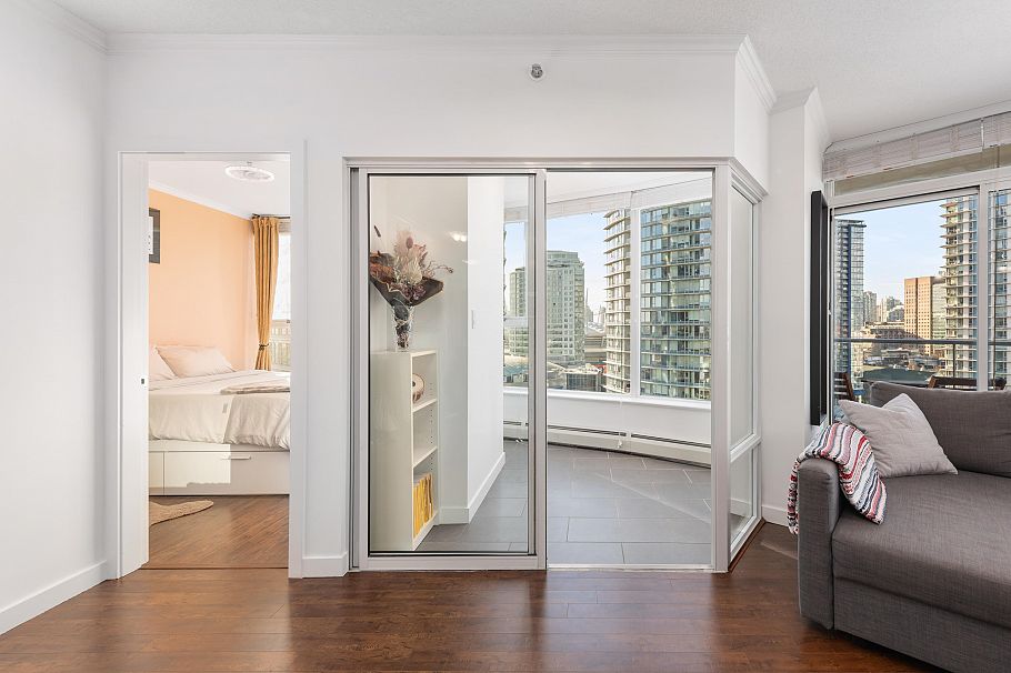 2203 58 Keefer Place Vancouver, BC - 18