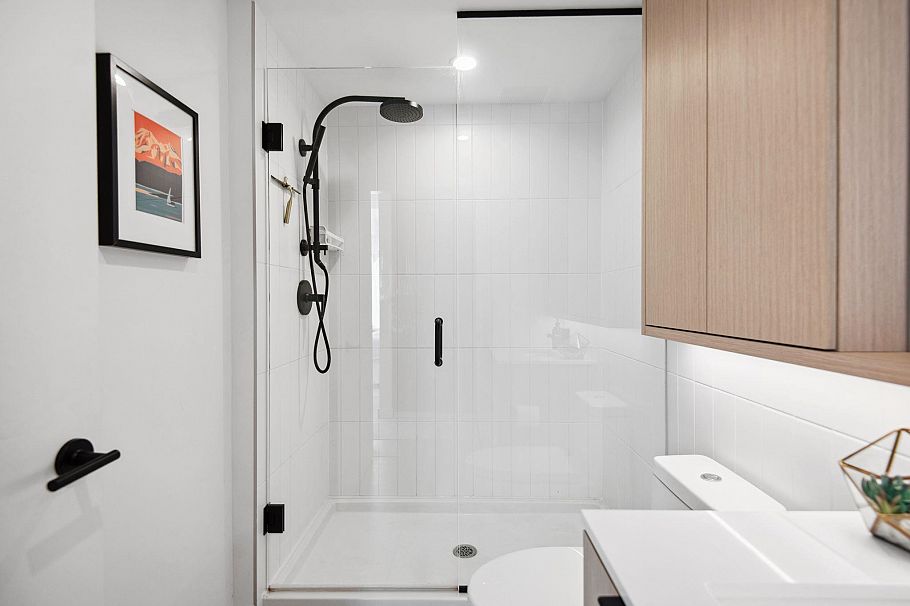 321 2520 Guelph Street Vancouver, BC - 17