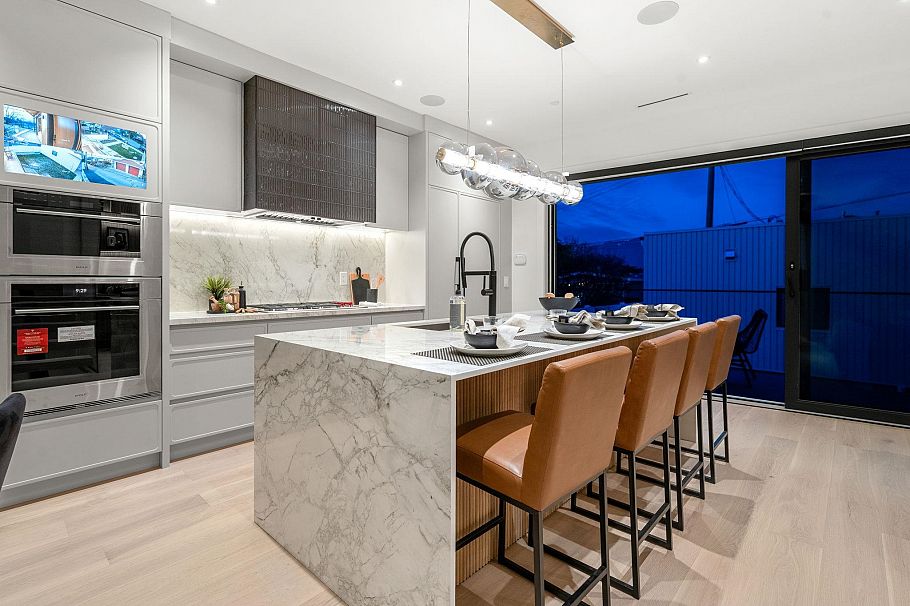 3679 Pandora Street Vancouver, BC - 9