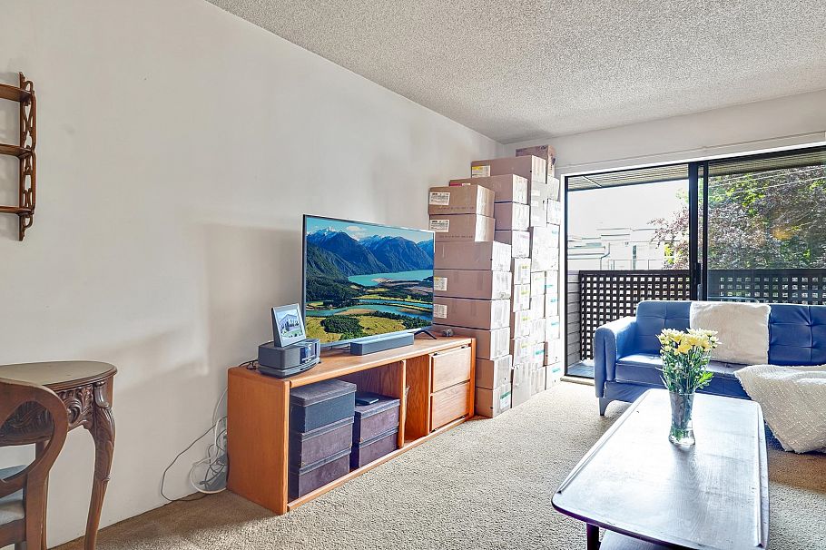 402 2215 Dundas Street Vancouver, BC - 8