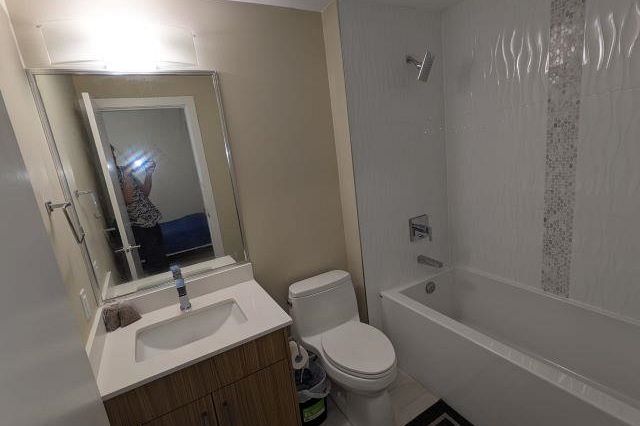 208 2889 E 1st Avenue Vancouver, BC - 12