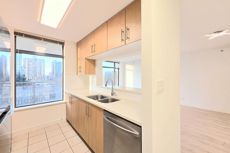 602 3660 Vanness Avenue Vancouver, BC - 6