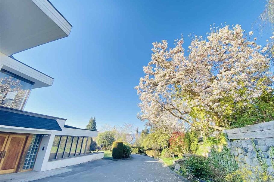 5570 Newton Wynd Vancouver, BC - 4