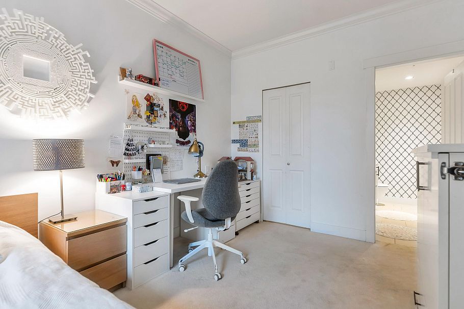 310 1111 E 27th Street North Vancouver, BC - 23