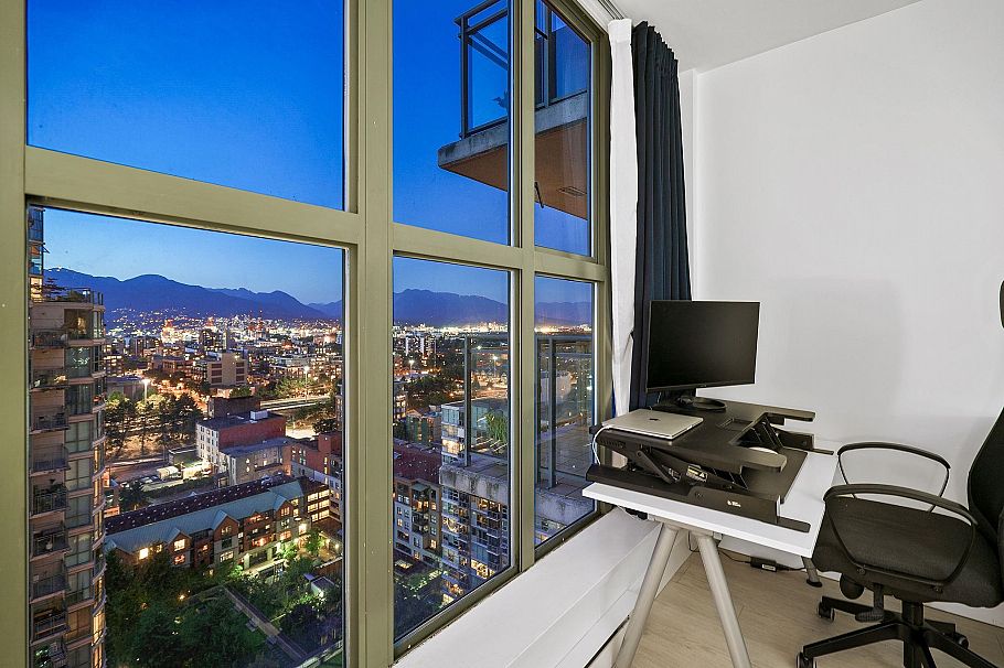 2001 1128 Quebec Street Vancouver, BC - 22