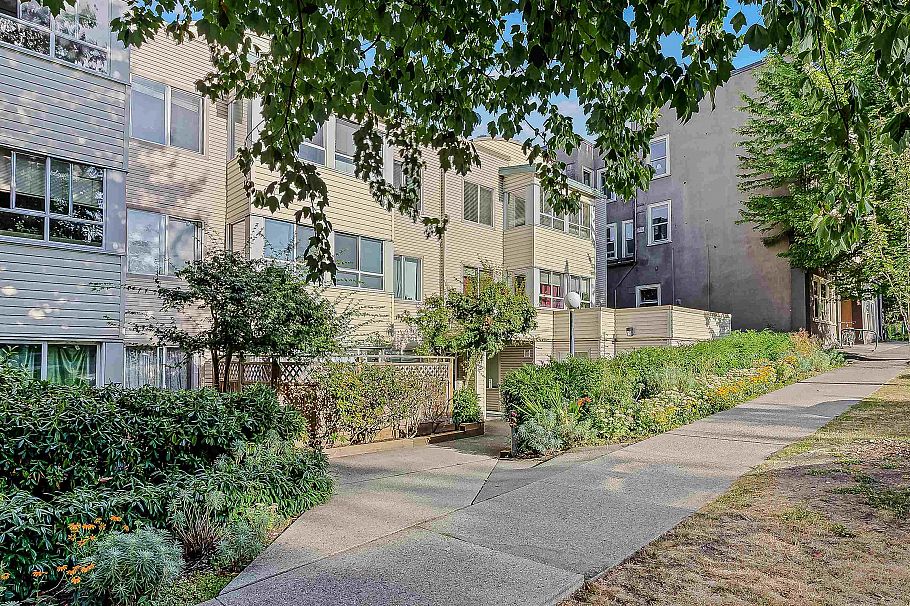 103 3624 Fraser Street Vancouver, BC - 19