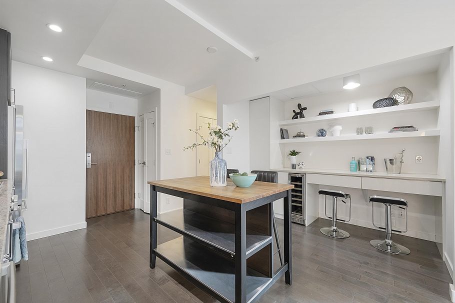 510 38 W 1st Avenue Vancouver, BC - 5