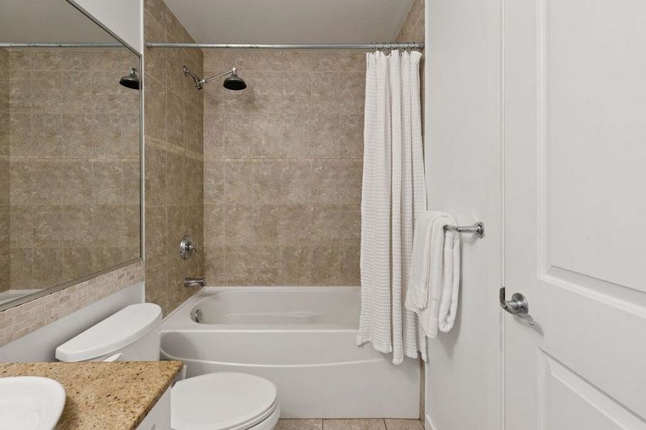 306 2636 E Hastings Street Vancouver, BC - 21