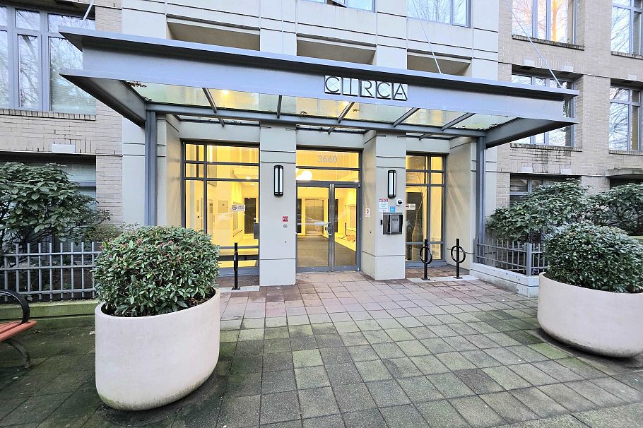 602 3660 Vanness Avenue Vancouver, BC - 26