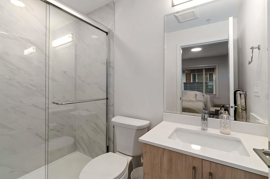 3623 Rae Avenue Vancouver, BC - 30