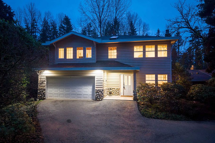 682 Seymour Boulevard North Vancouver, BC - 5