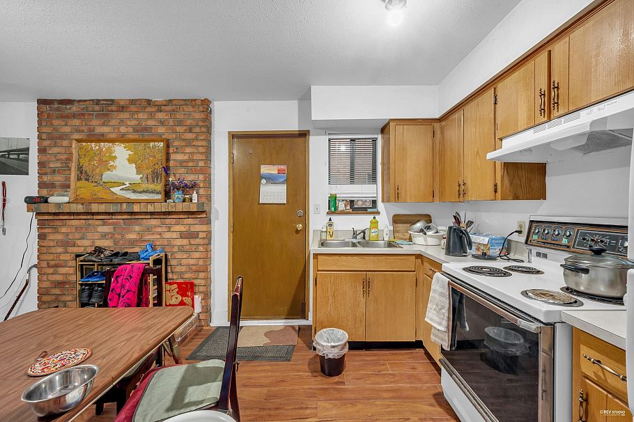 3334 Archimedes Street Vancouver, BC - 22