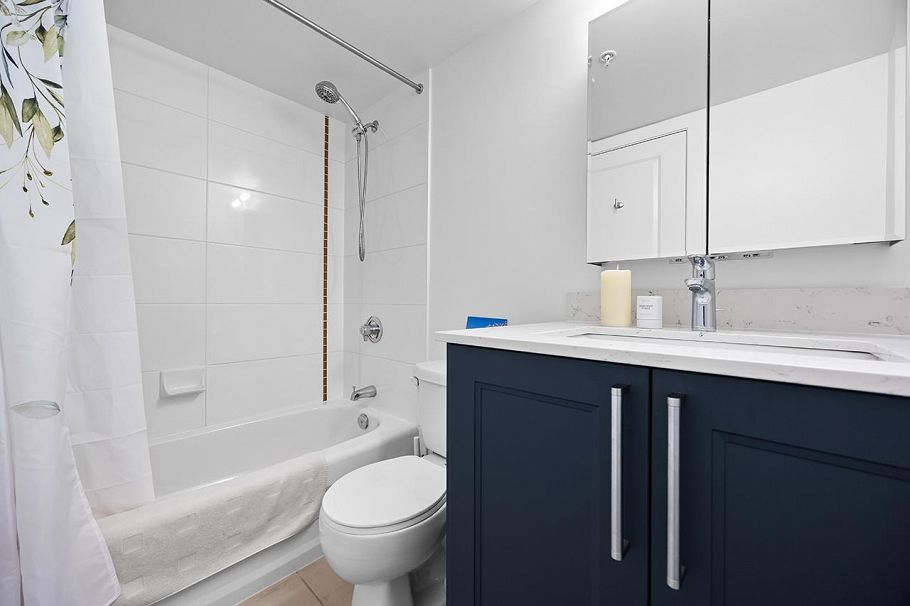 2005 5380 Oben Street Vancouver, BC - 12