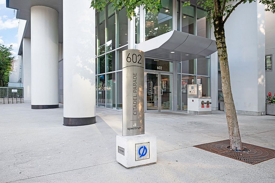 1207 602 Citadel Parade Vancouver, BC - 2