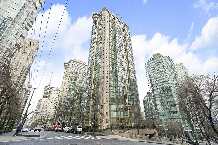 2502 1331 Alberni Street Vancouver, BC - 27