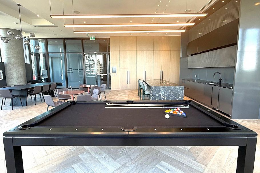 807 5987 Wilson Avenue Burnaby, BC - 9