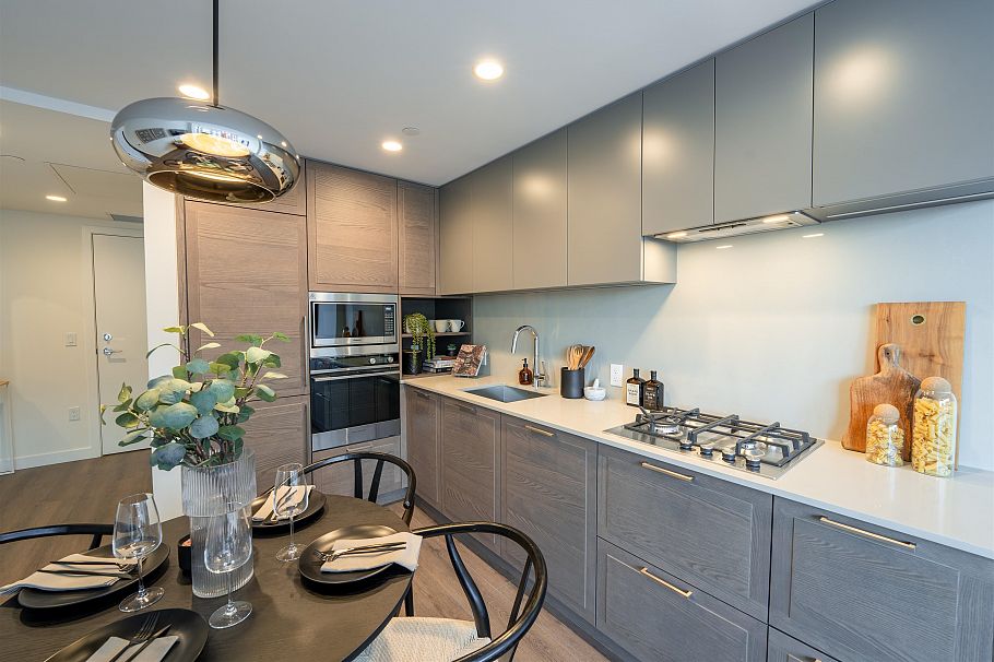 1304 5685 Halley Avenue Burnaby, BC - 3