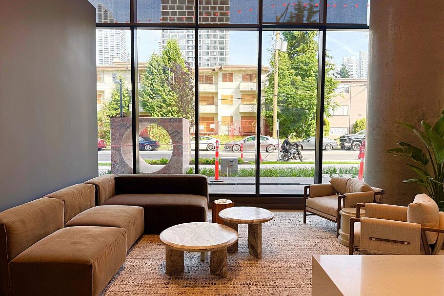 807 5987 Wilson Avenue Burnaby, BC - 4