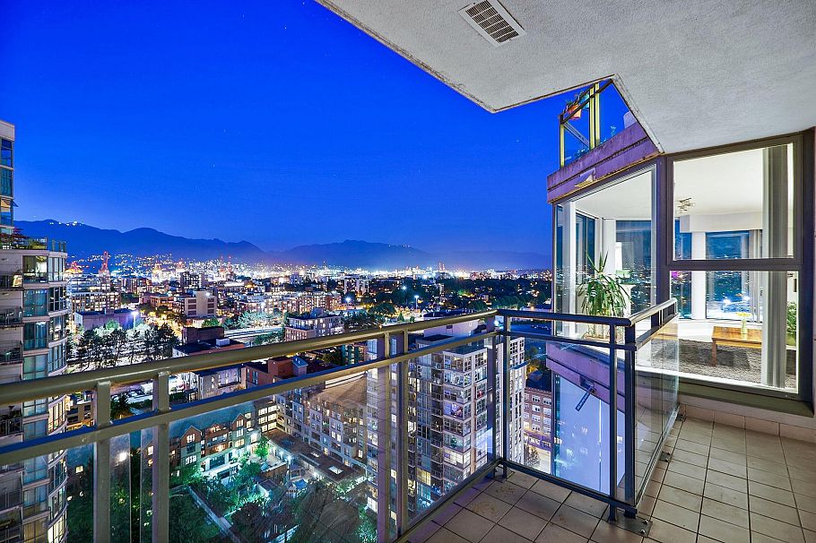 2001 1128 Quebec Street Vancouver, BC - 7