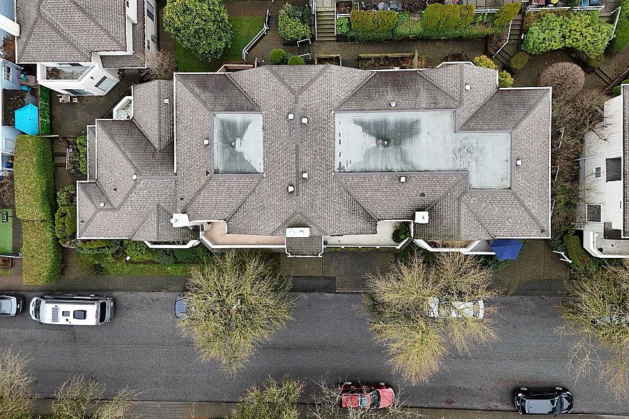 16 838 Tobruck Avenue North Vancouver, BC - 29