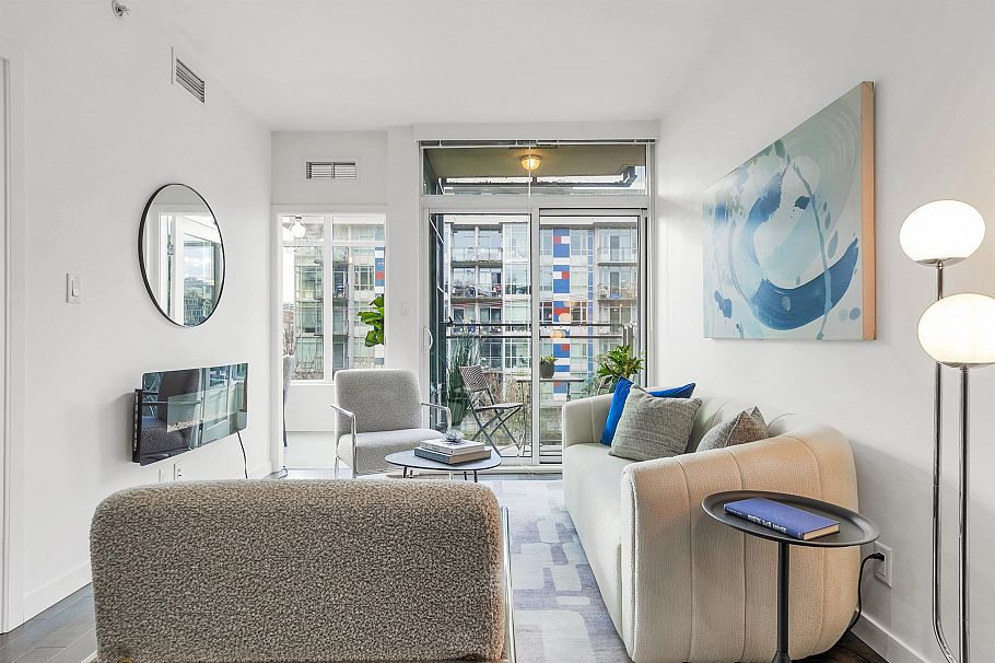 510 38 W 1st Avenue Vancouver, BC - 9