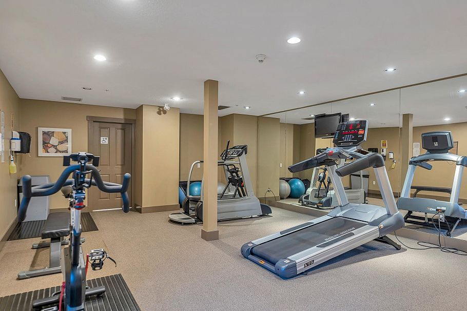 310 1111 E 27th Street North Vancouver, BC - 30