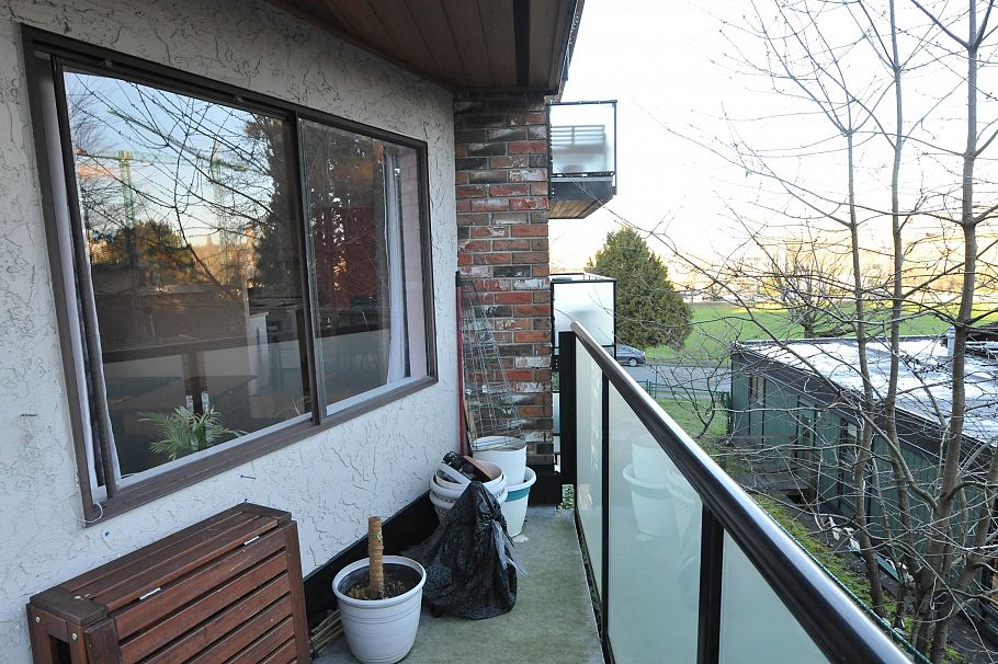 209 930 E 7th Avenue Vancouver, BC - 11