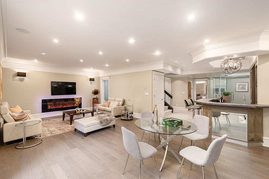 1461 W 47th Avenue Vancouver, BC - 30