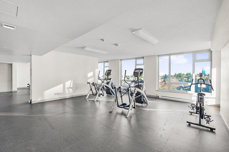 507 5665 Boundary Road Vancouver, BC - 17