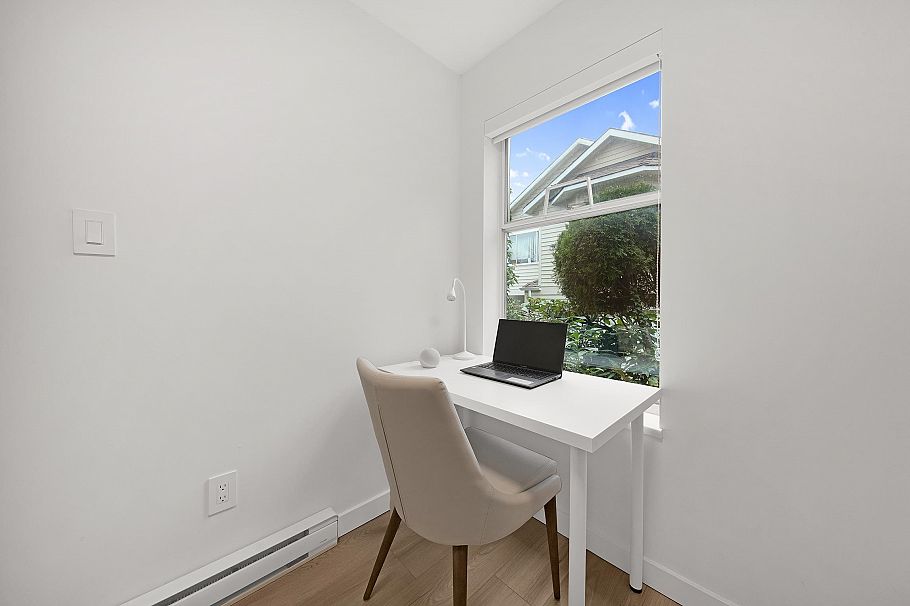 16 838 Tobruck Avenue North Vancouver, BC - 26