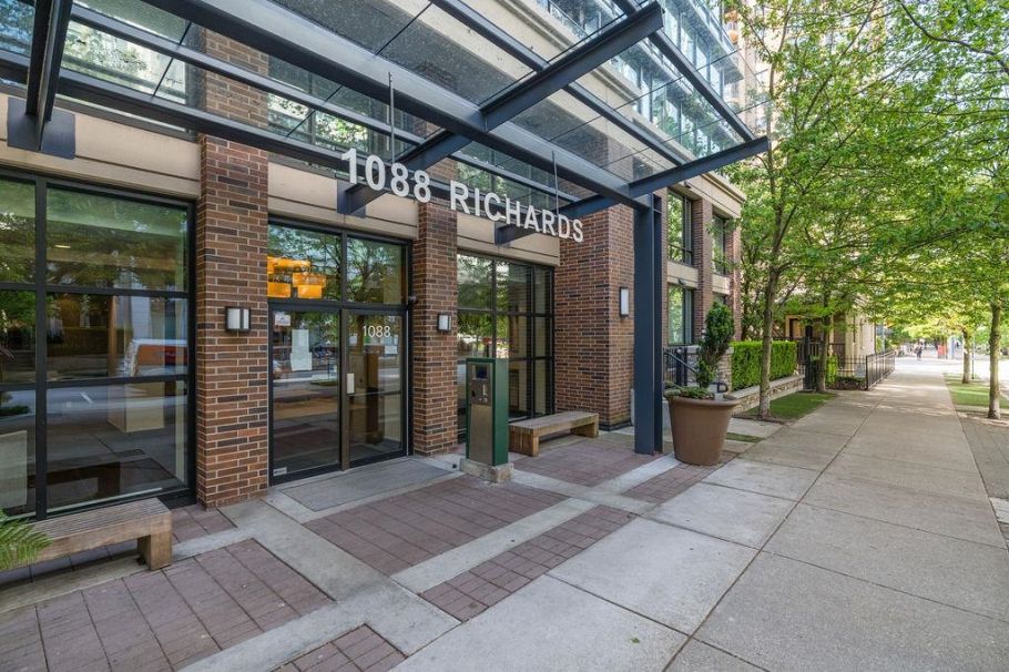 1801 1088 Richards Street Vancouver, BC - 33