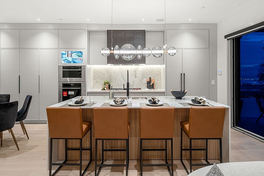 3679 Pandora Street Vancouver, BC - 8